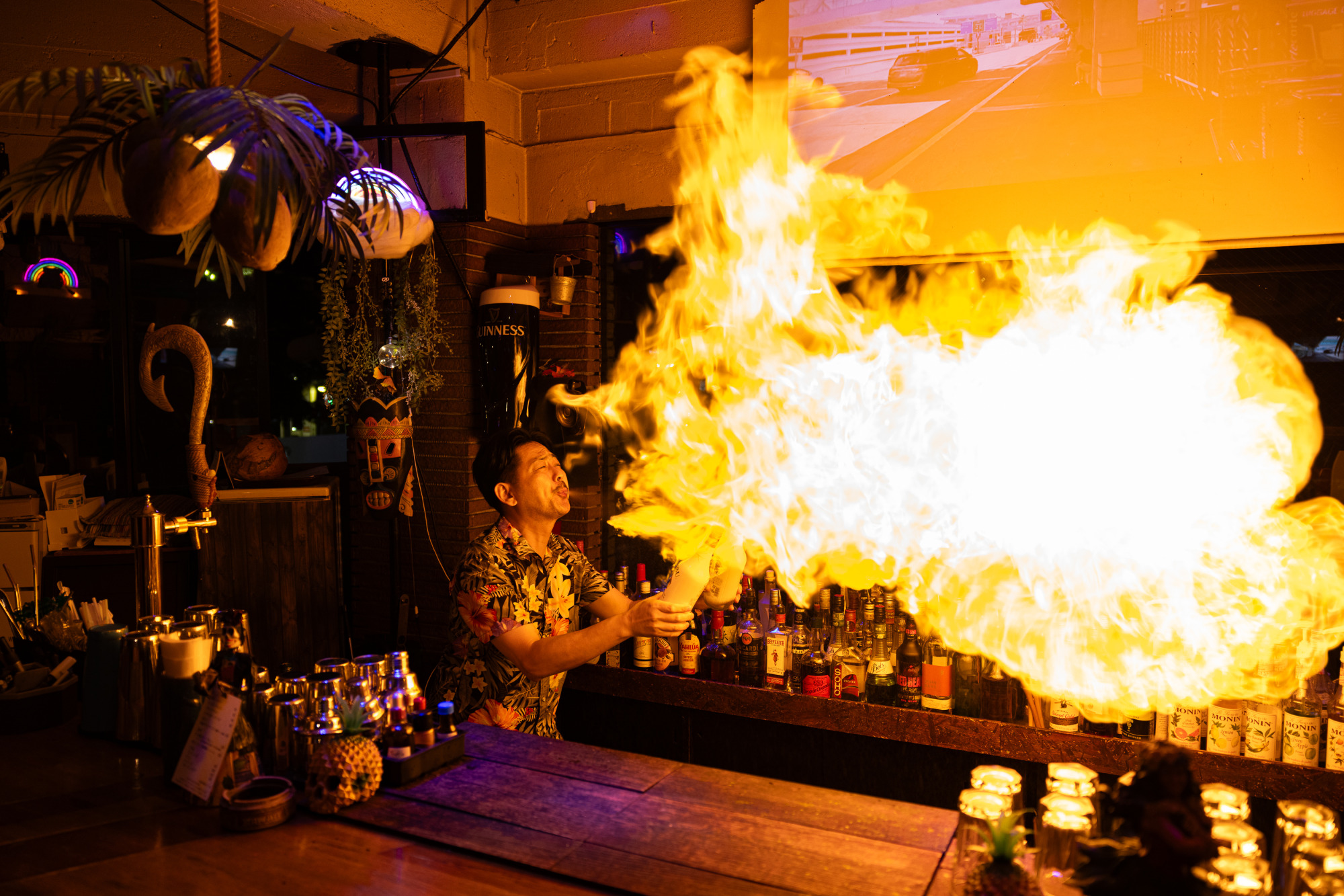 迫力満点のフレアショーが、岡山の夜をいっそう特別な時間にしてくれるはず。