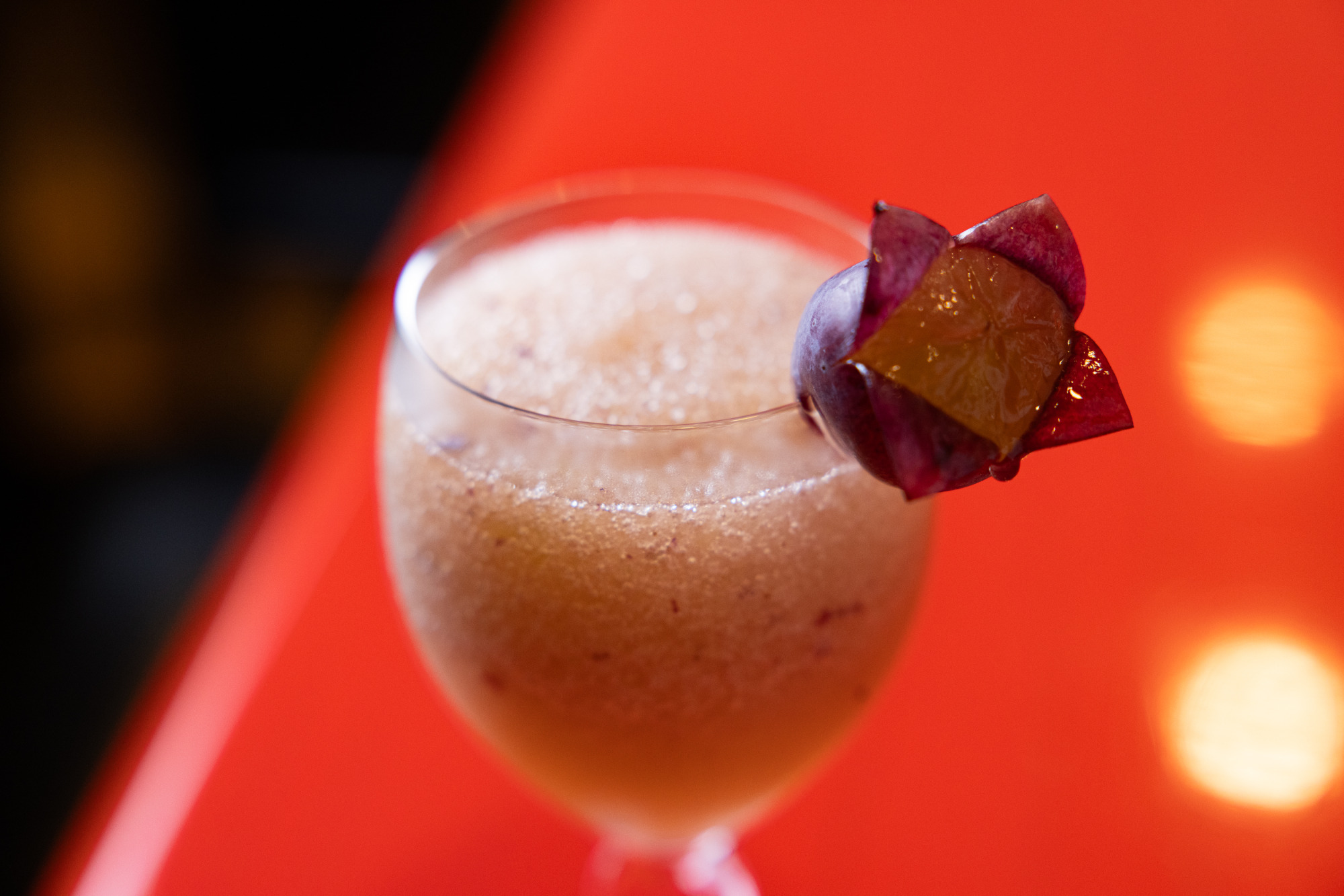 「季節のフルーツのフローズンカクテル」1,200〜1,400円