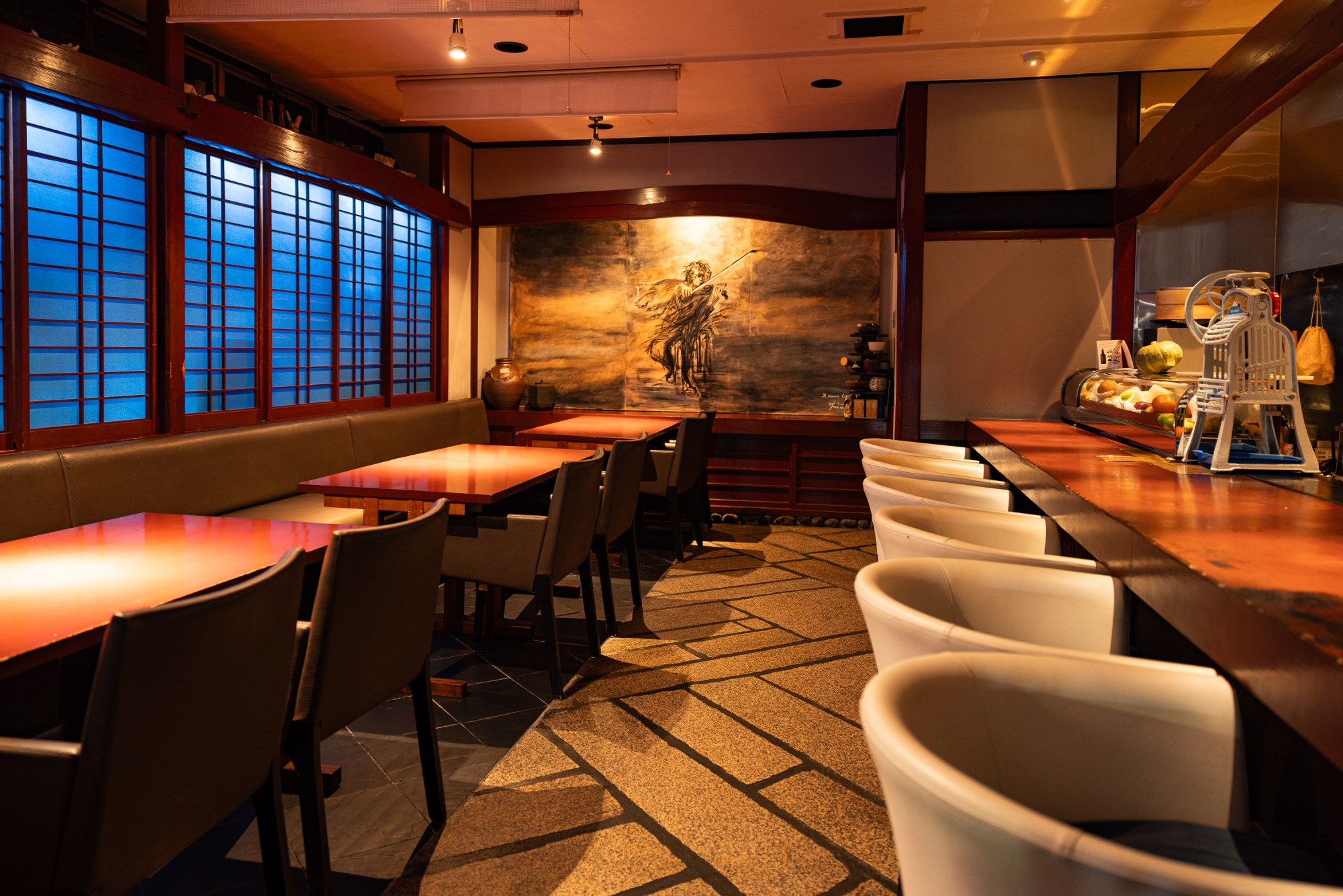 「岡山城」や「岡山後楽園」近くなので散策後に、気軽に訪れてみましょう。