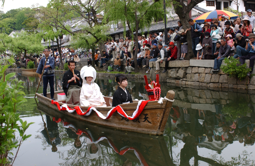 多彩なイベントで倉敷の春を彩るくらしき藤物語<br>
〜ハートランド倉敷〜