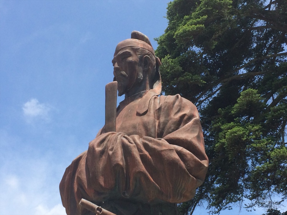 「自分を恥じず、正しい道を歩く」…和気清麻呂がカッコイイ！【和気神社】