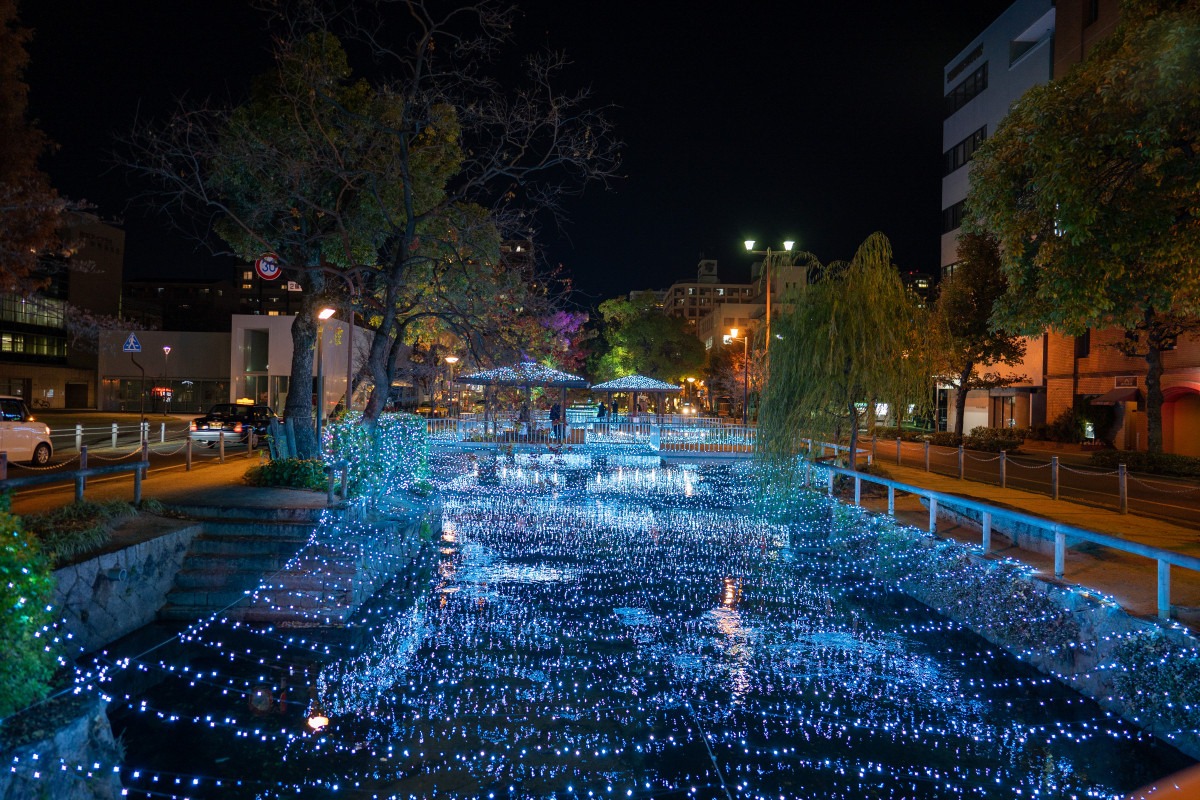 【2024年度版】今年はどこ行く？ 岡山の冬を彩るイルミネーションスポット11選