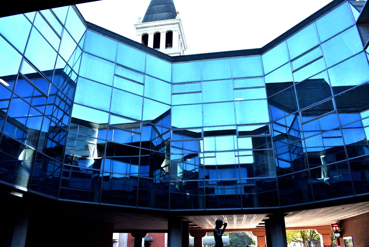 岡山が生んだ有名建築家！浦辺鎮太郎＆薬師寺主計の名建築を見つける倉敷ぶらり旅