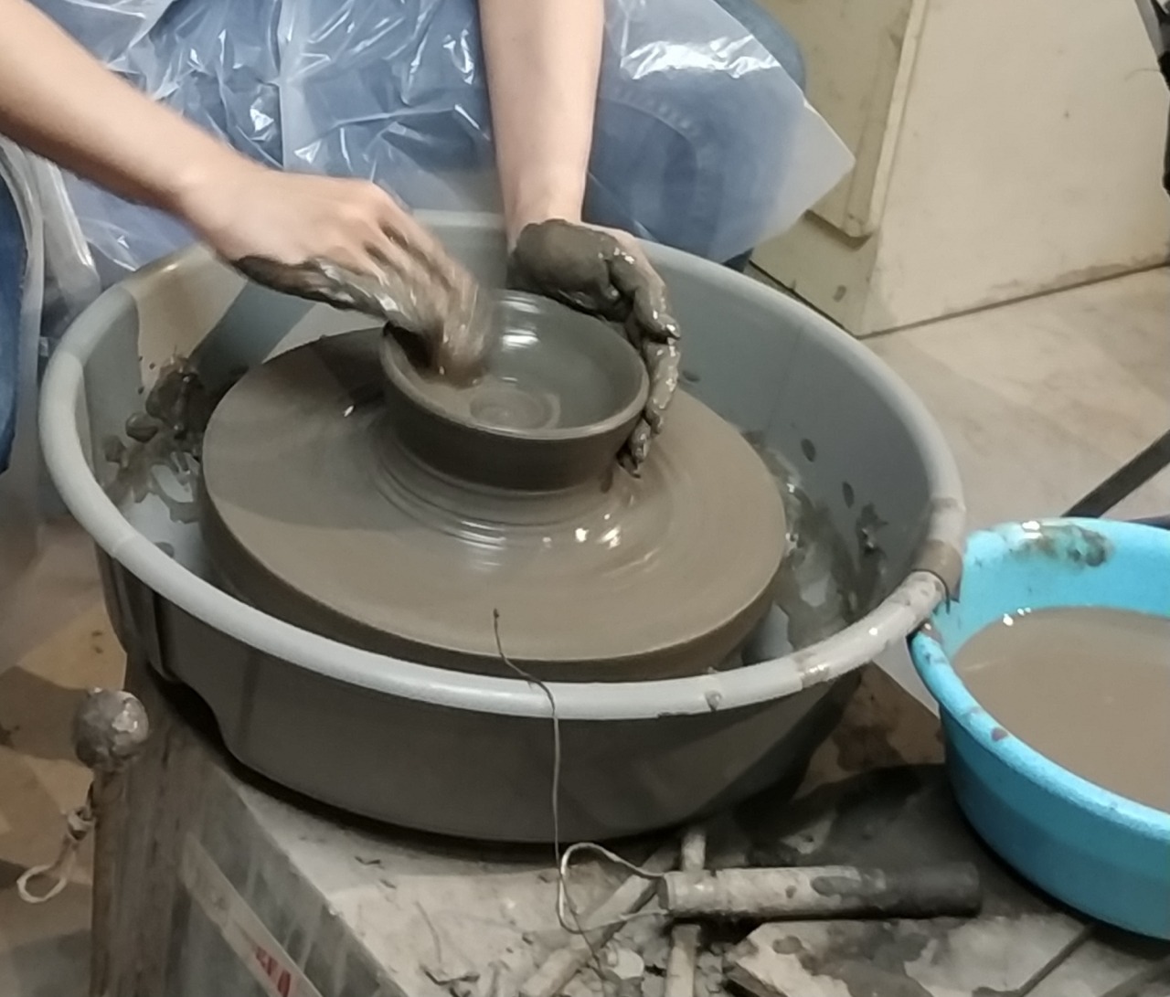 一度はやってみたい！電動ろくろ備前焼陶芸体験♪