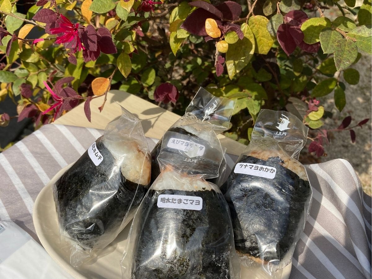 紅葉狩りのお供に持っていきたい!倉敷で買えるおにぎり専門店3選