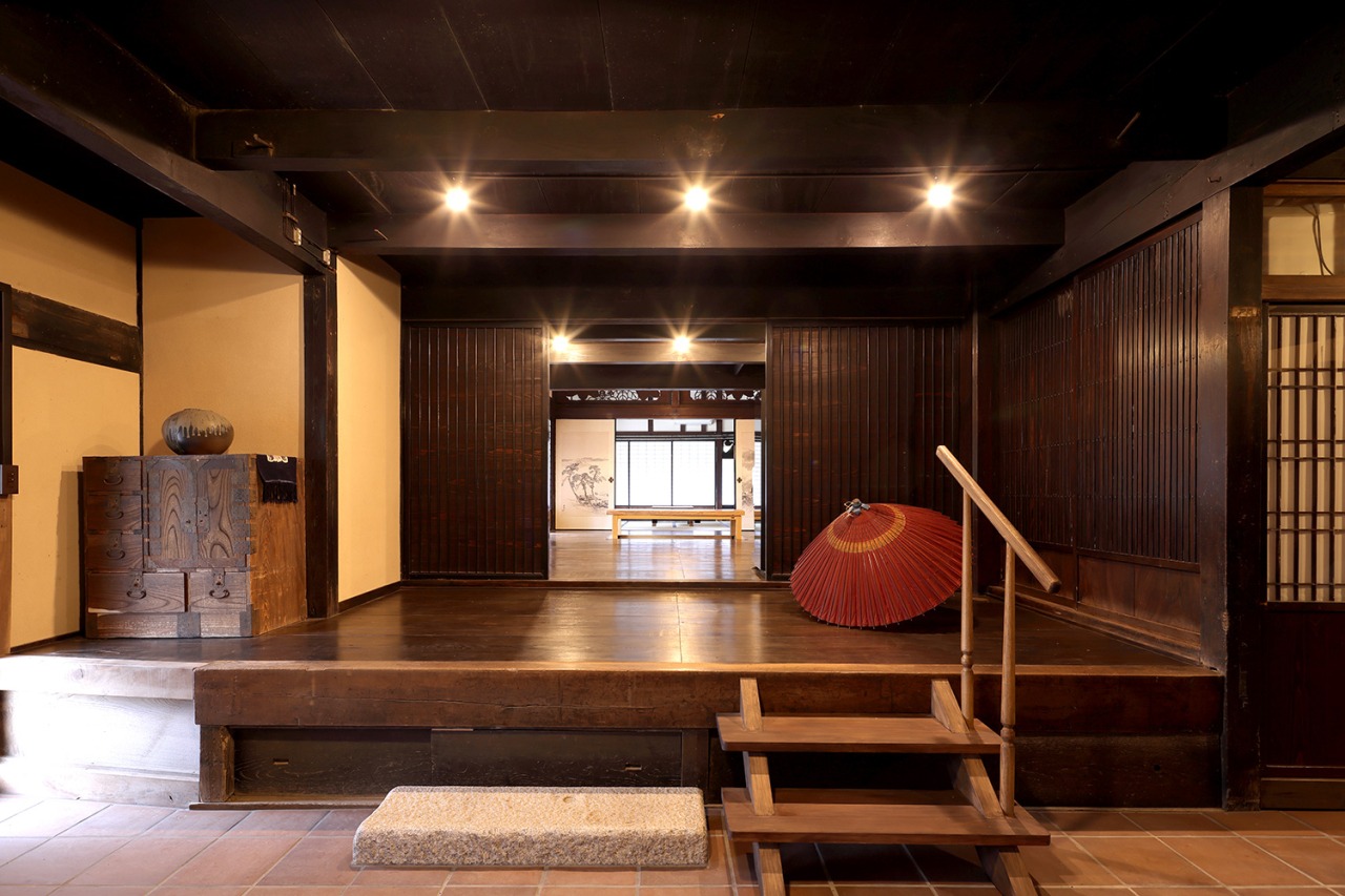 鏡野町の「奥津 かなでや」は時間を忘れゆったり過ごすのに最適!築150年の古民家一棟貸し切り宿