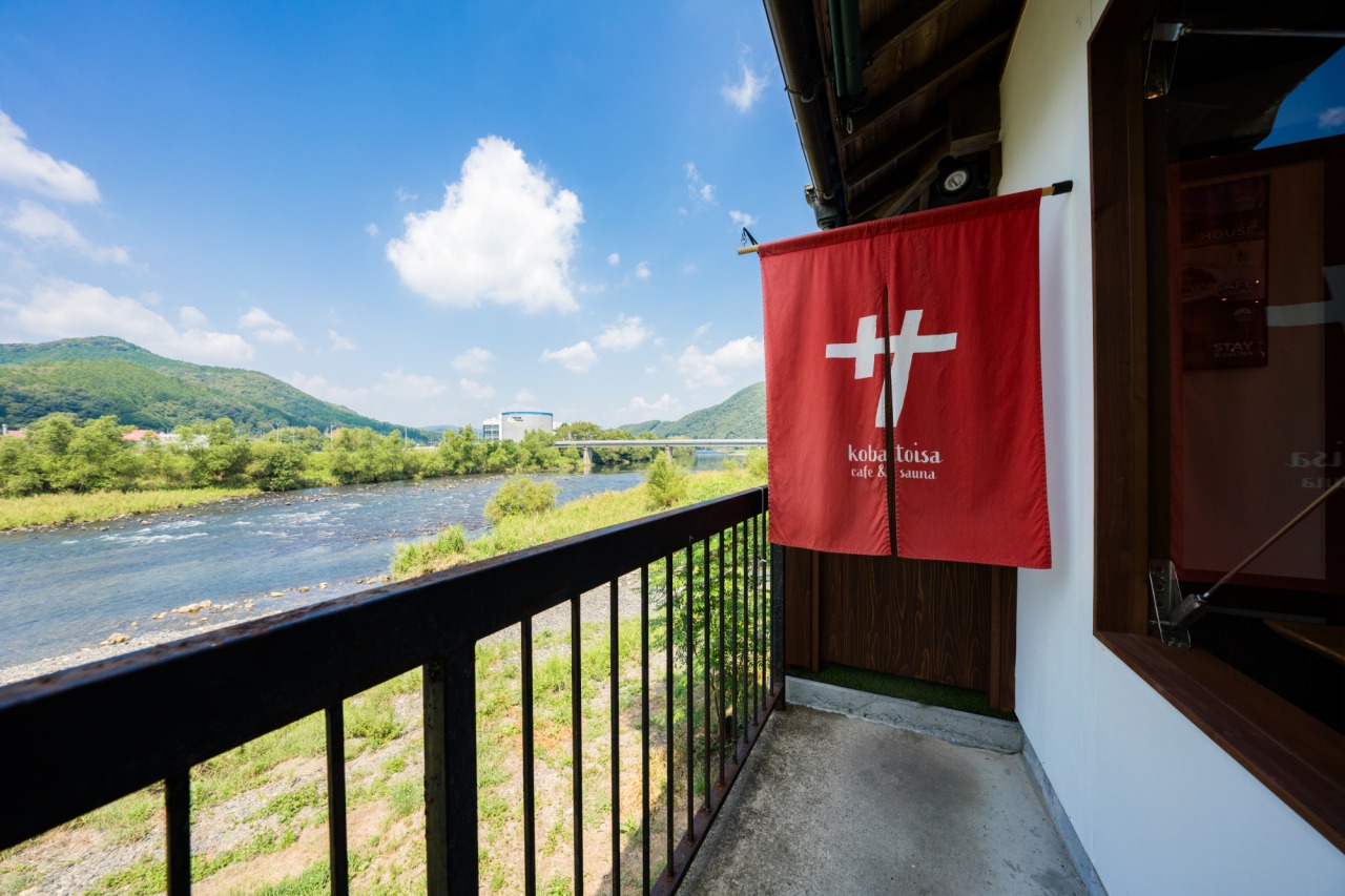 美作市のサウナ&カフェ「 kobatoisa（コバトイサ）」で“ととのう”体験