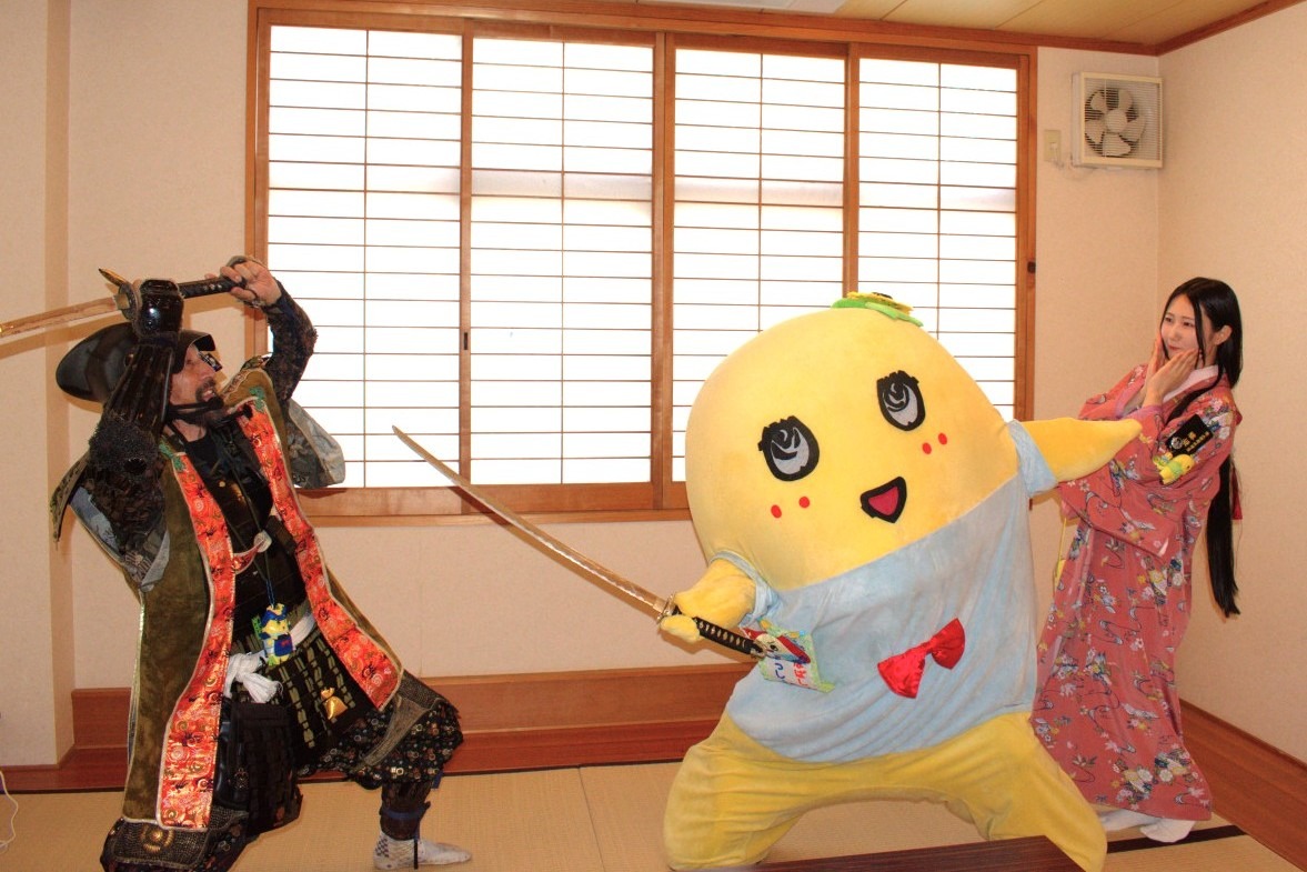 愛刀家・ふなっしーのコレクションが岡山「備前長船刀剣博物館」に！前後期あわせて63振りを展示