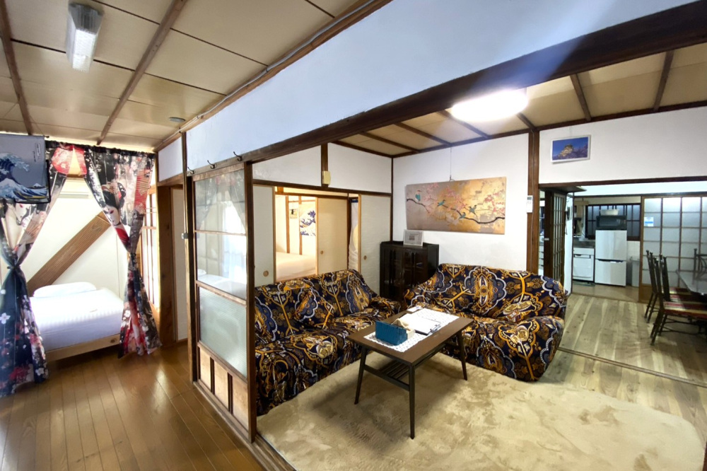 暮らすように旅する。倉敷市郊外にある一棟貸しの宿4選