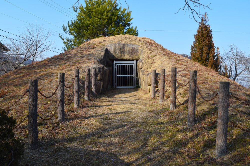 【岡山の古墳】ウォーキングで岩田14号墳・足王神社・山陽団地内の遺跡群を散策してみよう！（赤磐市）