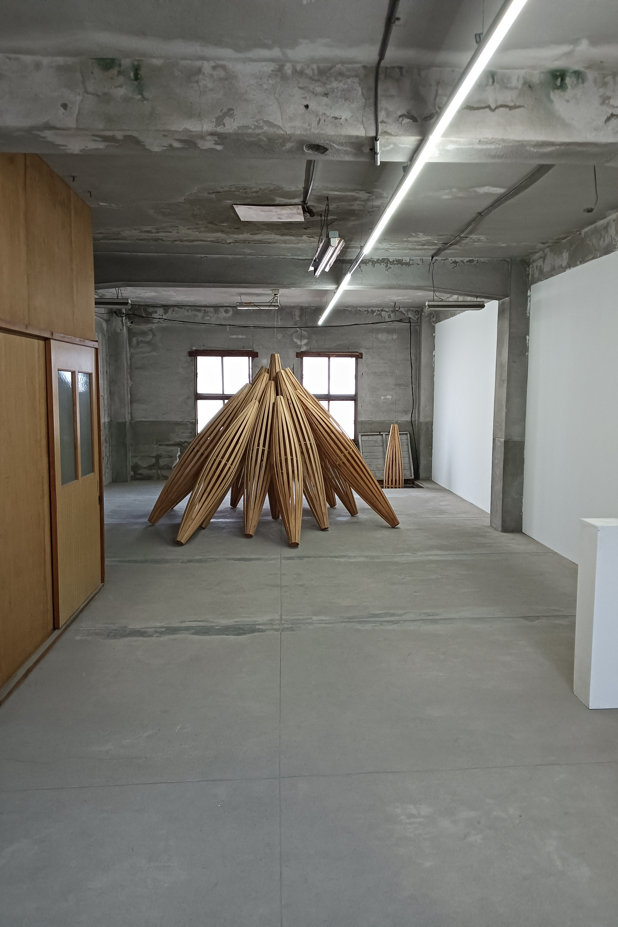 デザイン会社がプロデュース！倉庫改装ギャラリー「SoCo」とカフェ・デザインストア「CCCSCD」（岡山市）