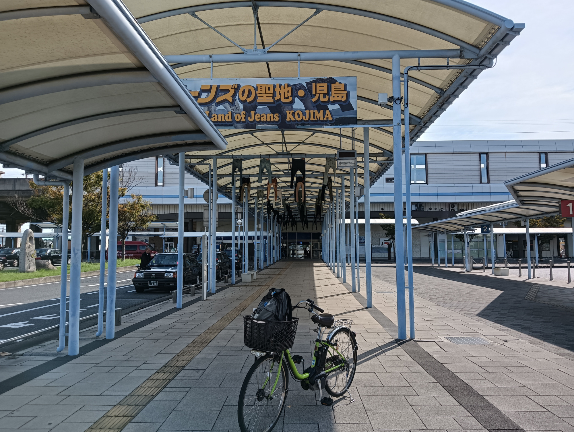 JR児島駅前