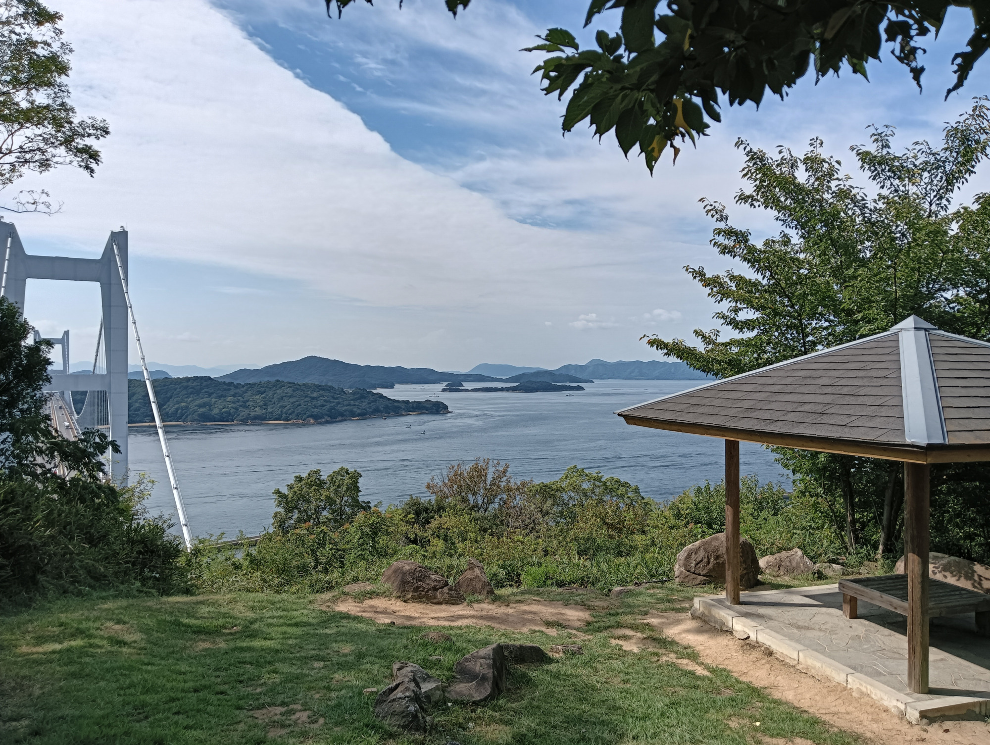 瀬戸大橋を見下ろして