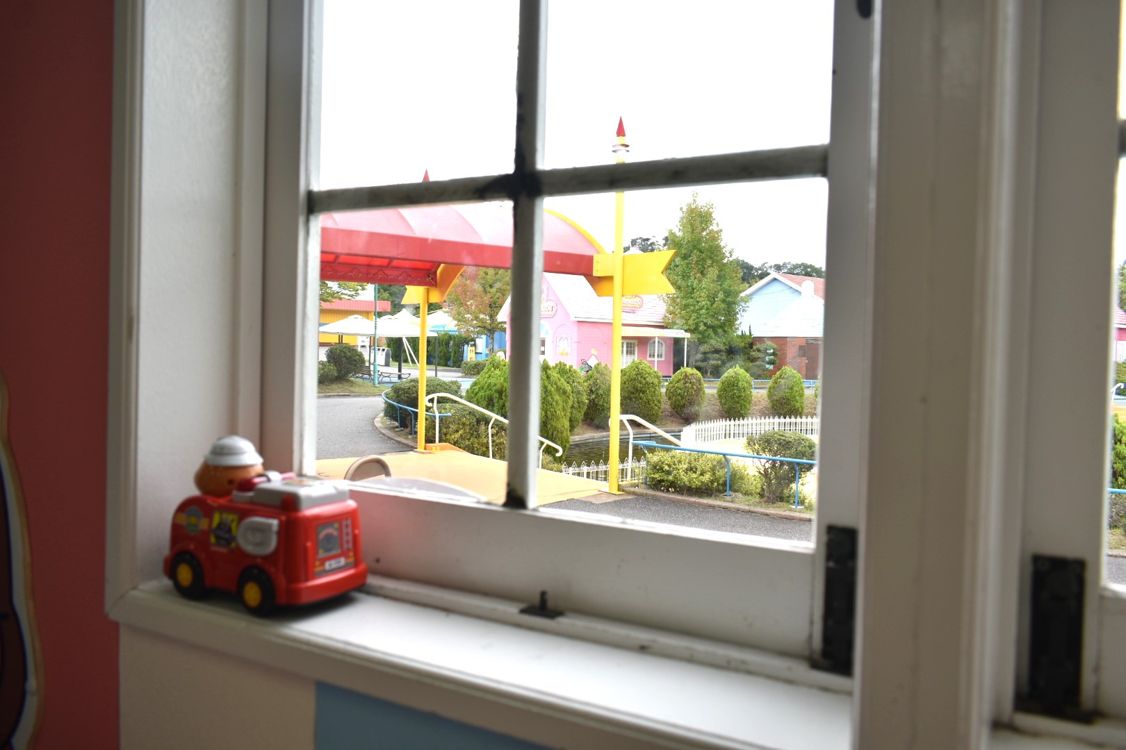 外は雨でも心行くまで遊べます