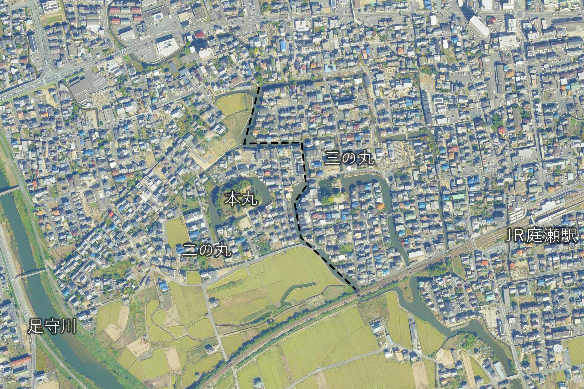 庭瀬城の概要「国土地理院 2024年撮影 空中写真閲覧サービスより作成」