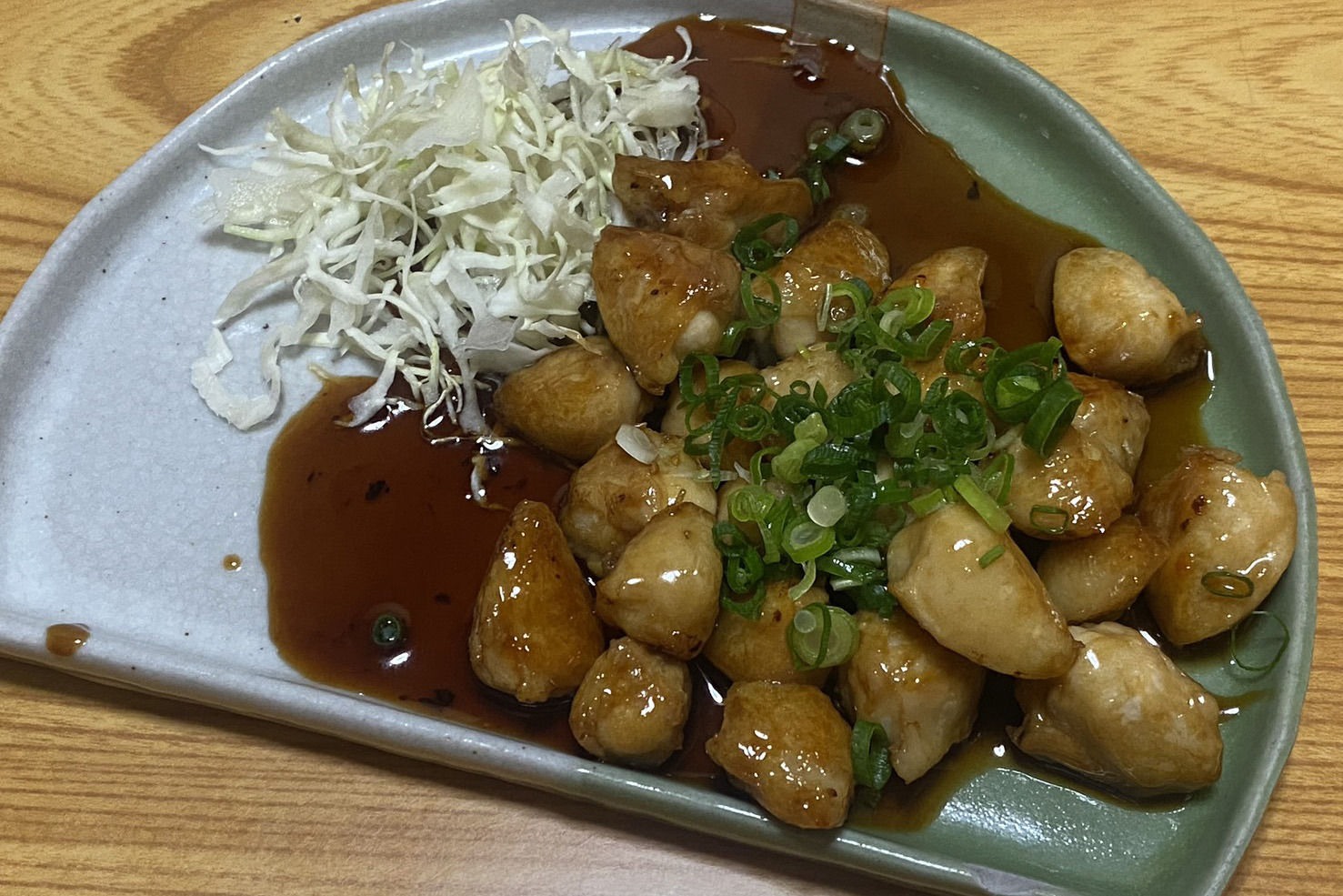 ビールに合うぼんじりニンニク醤油炒め