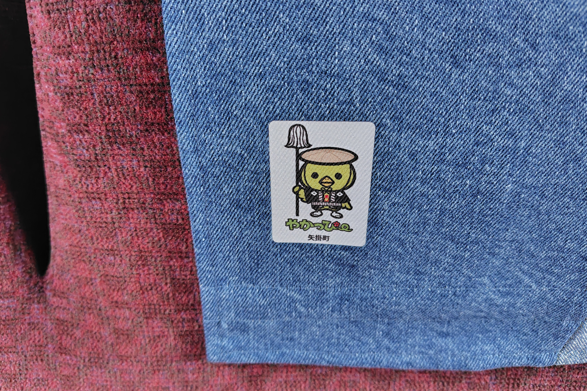 ヘッドカバーには井原線沿線のご当地キャラが