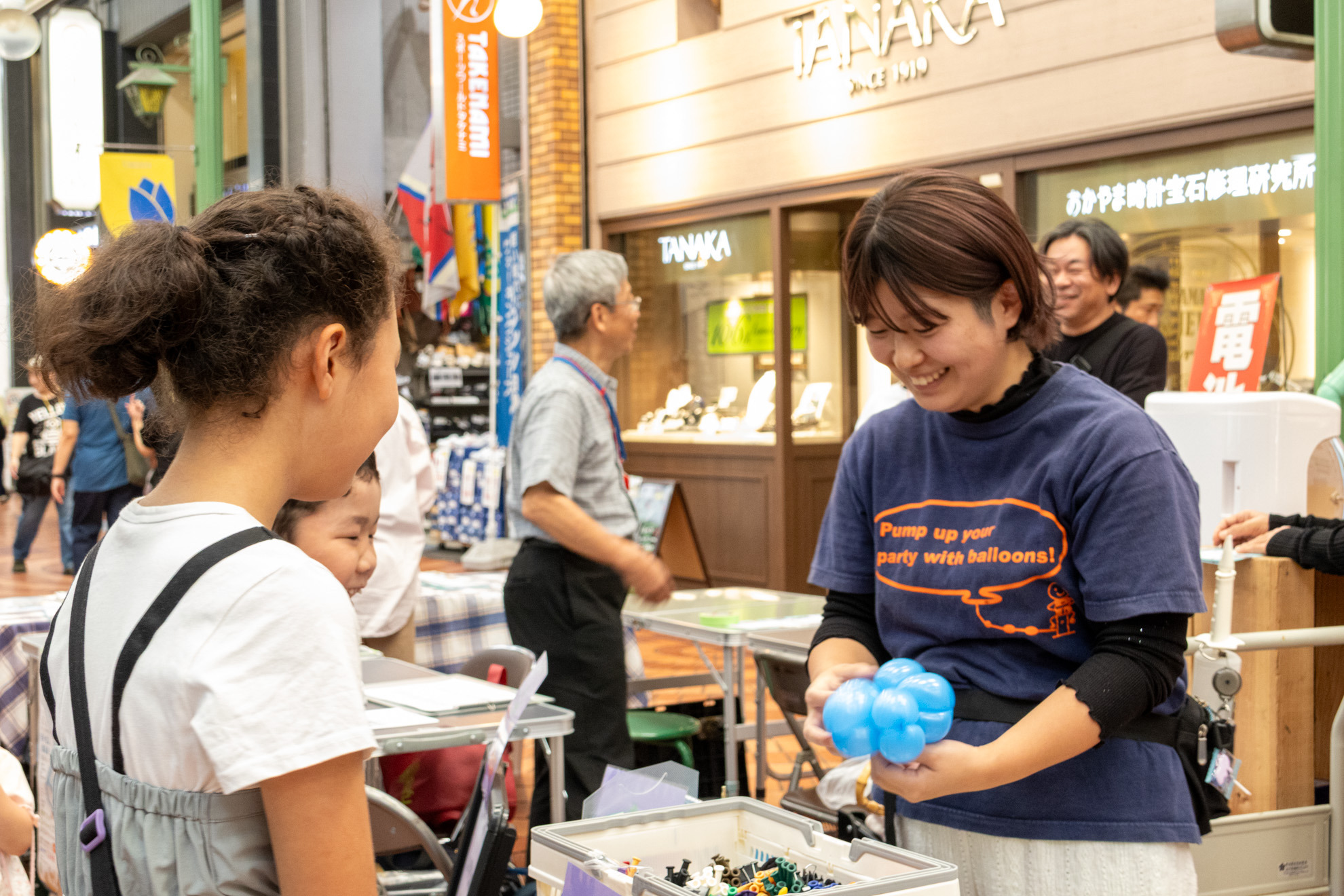 バルーンのプレゼントは子ども達に大人気でした