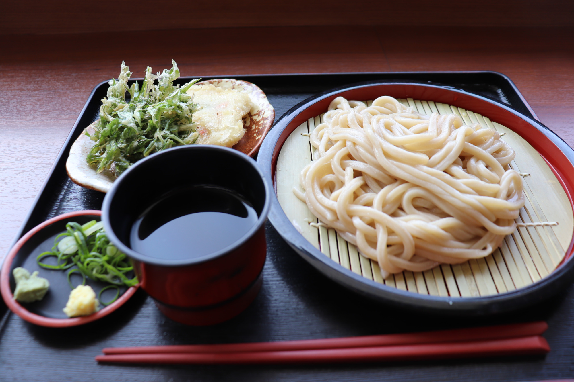 写真は「一文字うどん」のメニュー