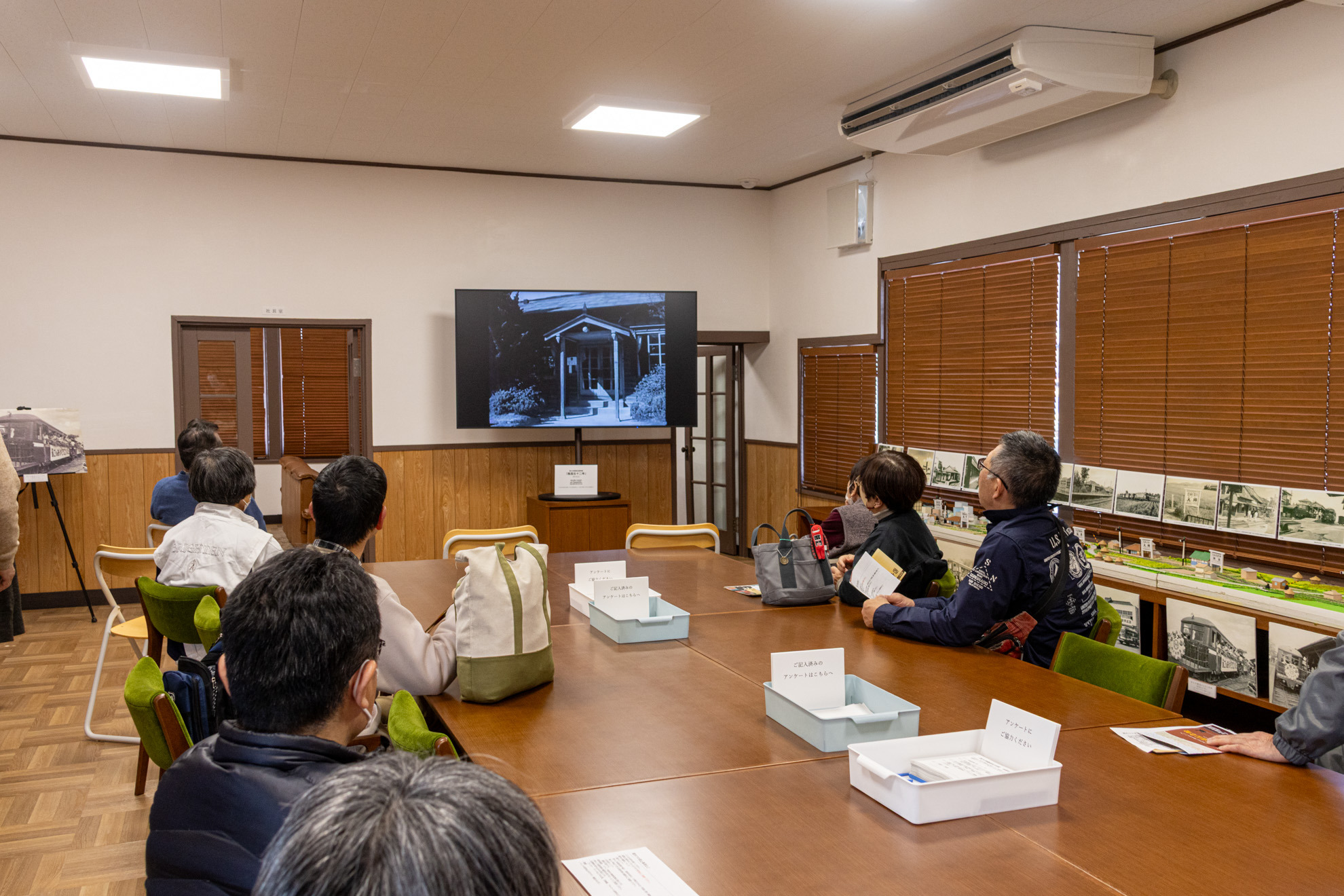 当時の貴重な映像資料が期間限定で公開されていました