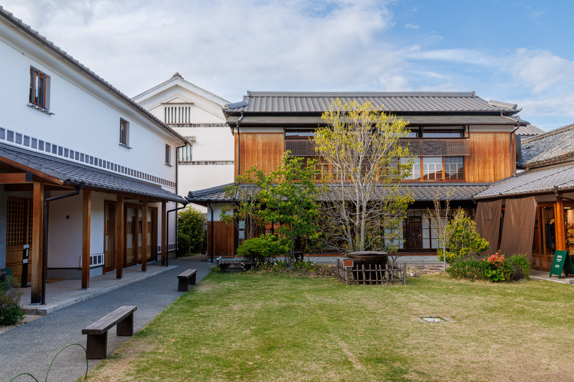 倉敷SOLA みんげい広場