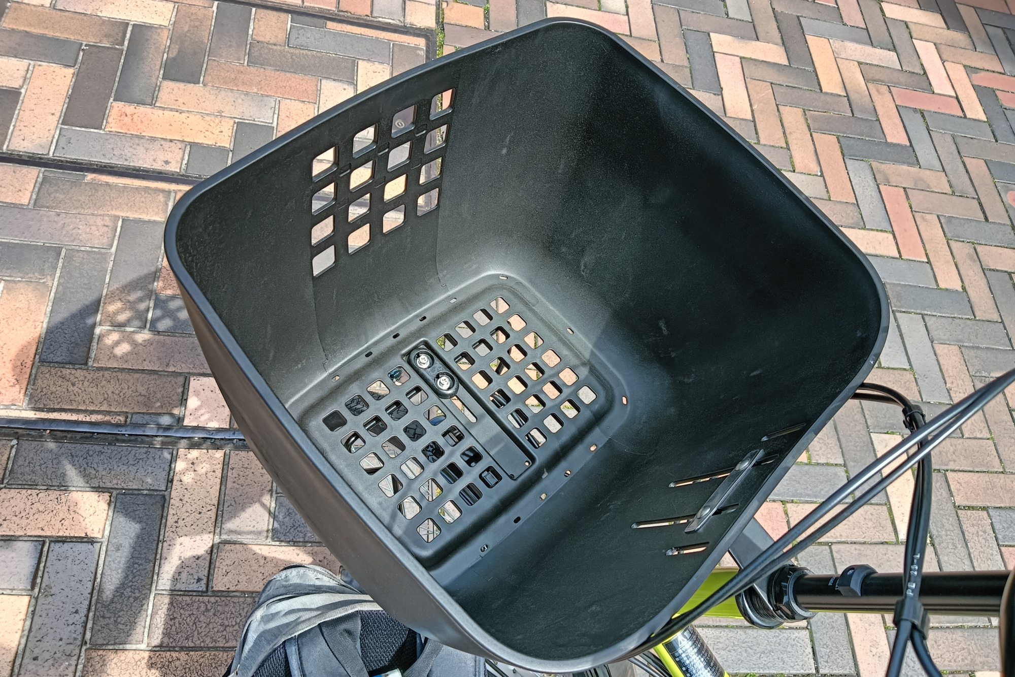 大きなかご