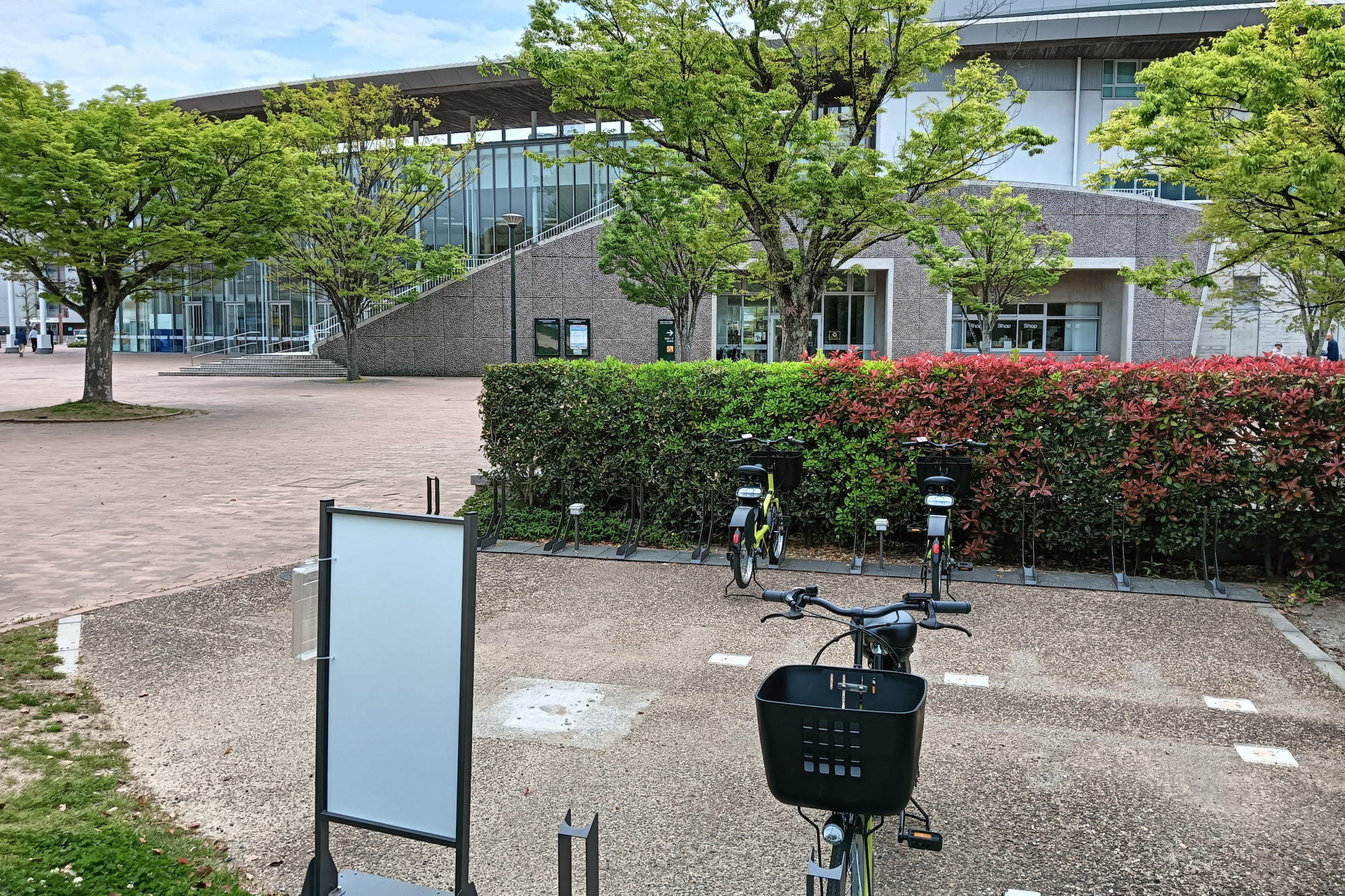 岡山県総合グラウンドのポート