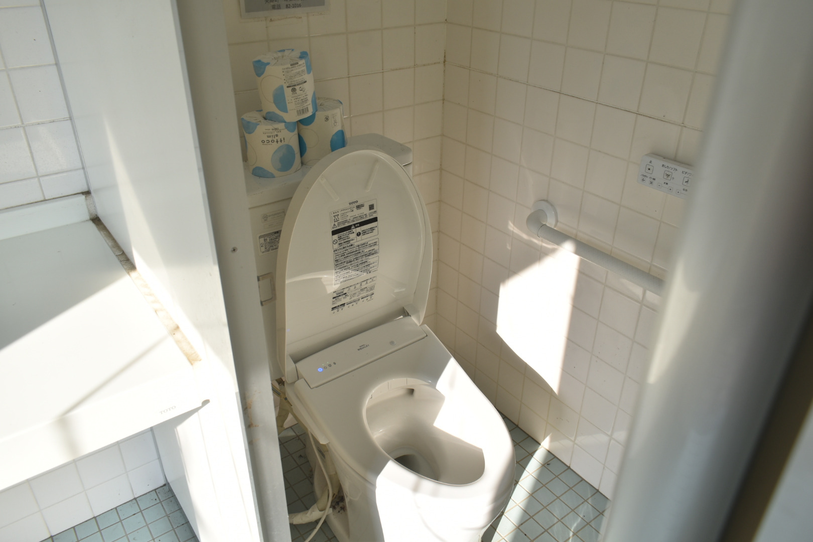 トイレ内部