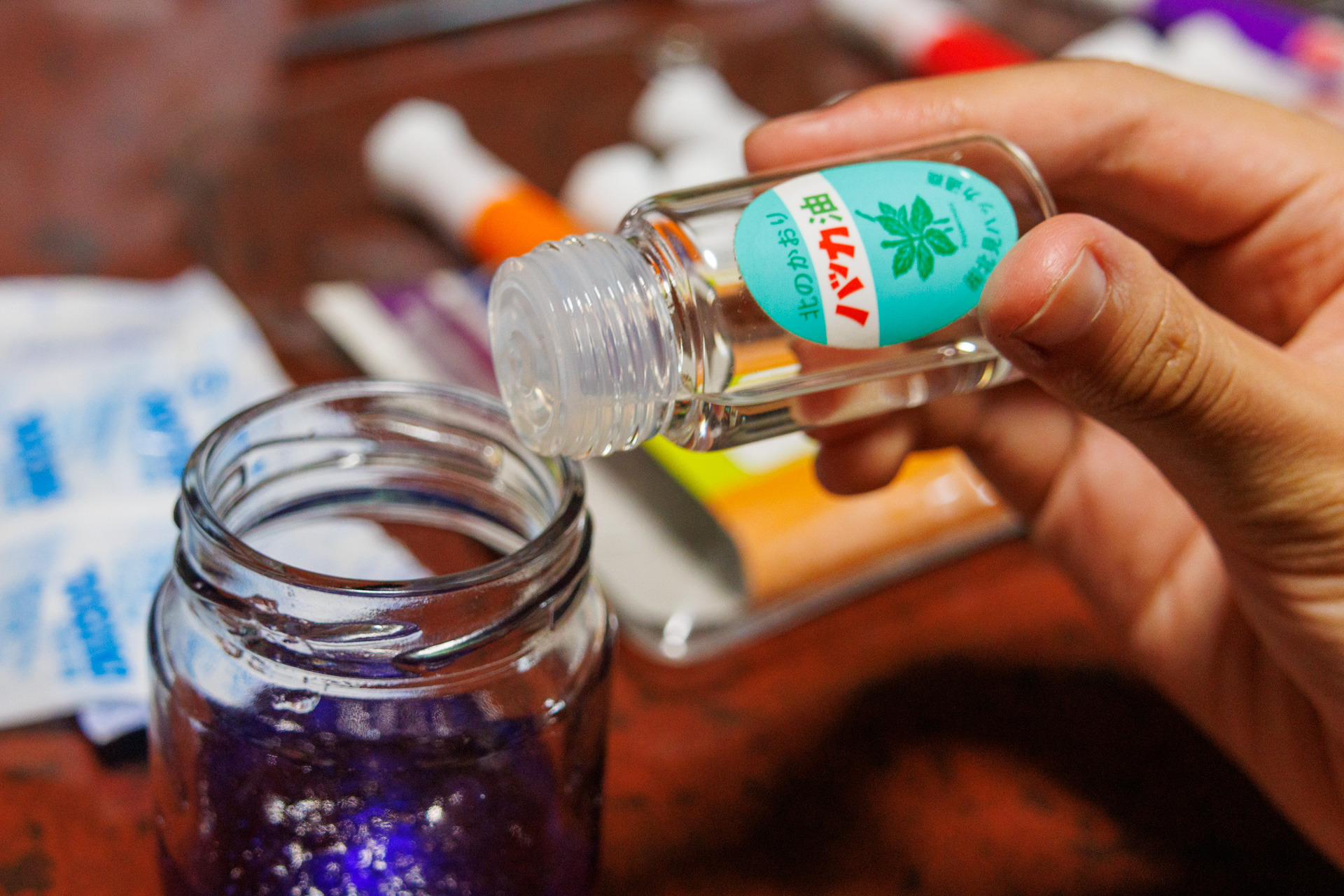 ハッカ油を使った芳香剤作りのワークショップ