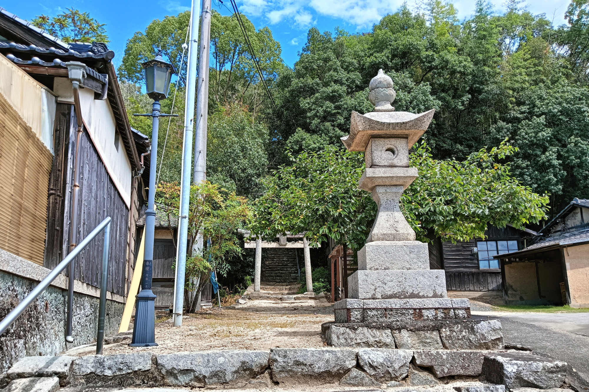 階段を登れば本丸跡