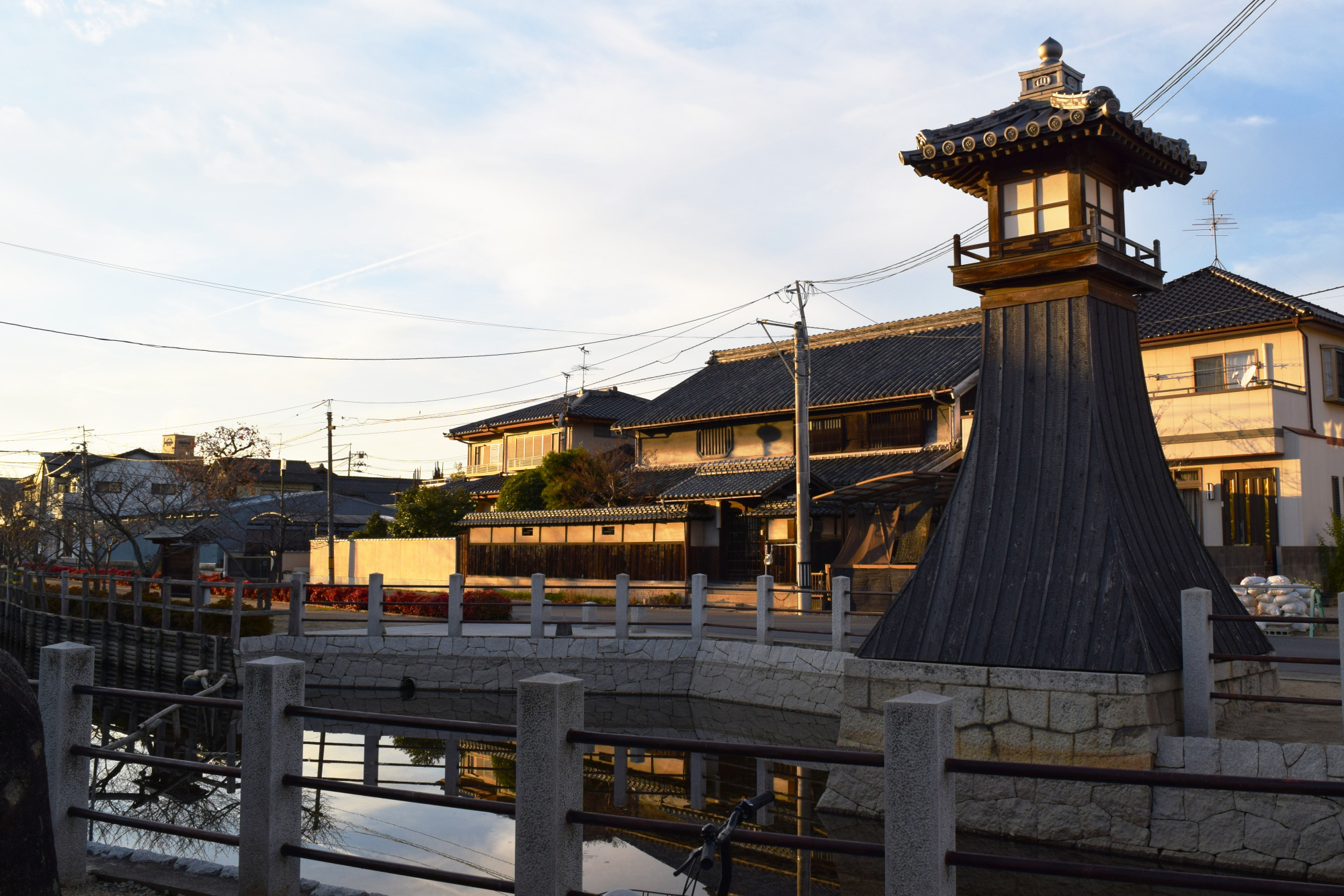 庭瀬の町並み