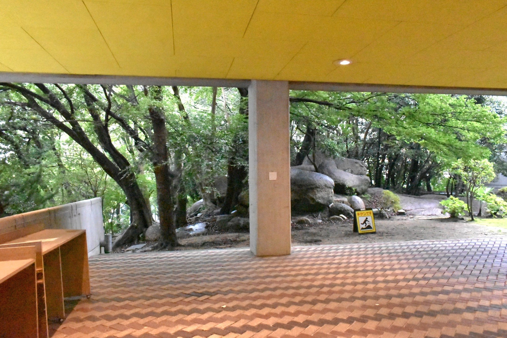 現在の天神山(天神山プラザ))