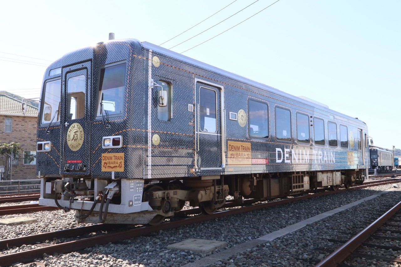特別車両(デニムトレイン)