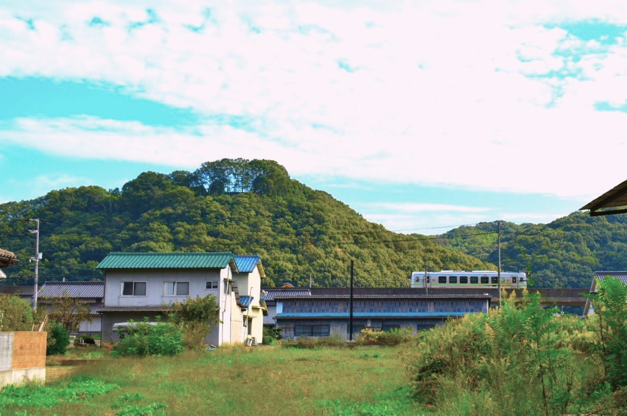 井原鉄道と滝山城