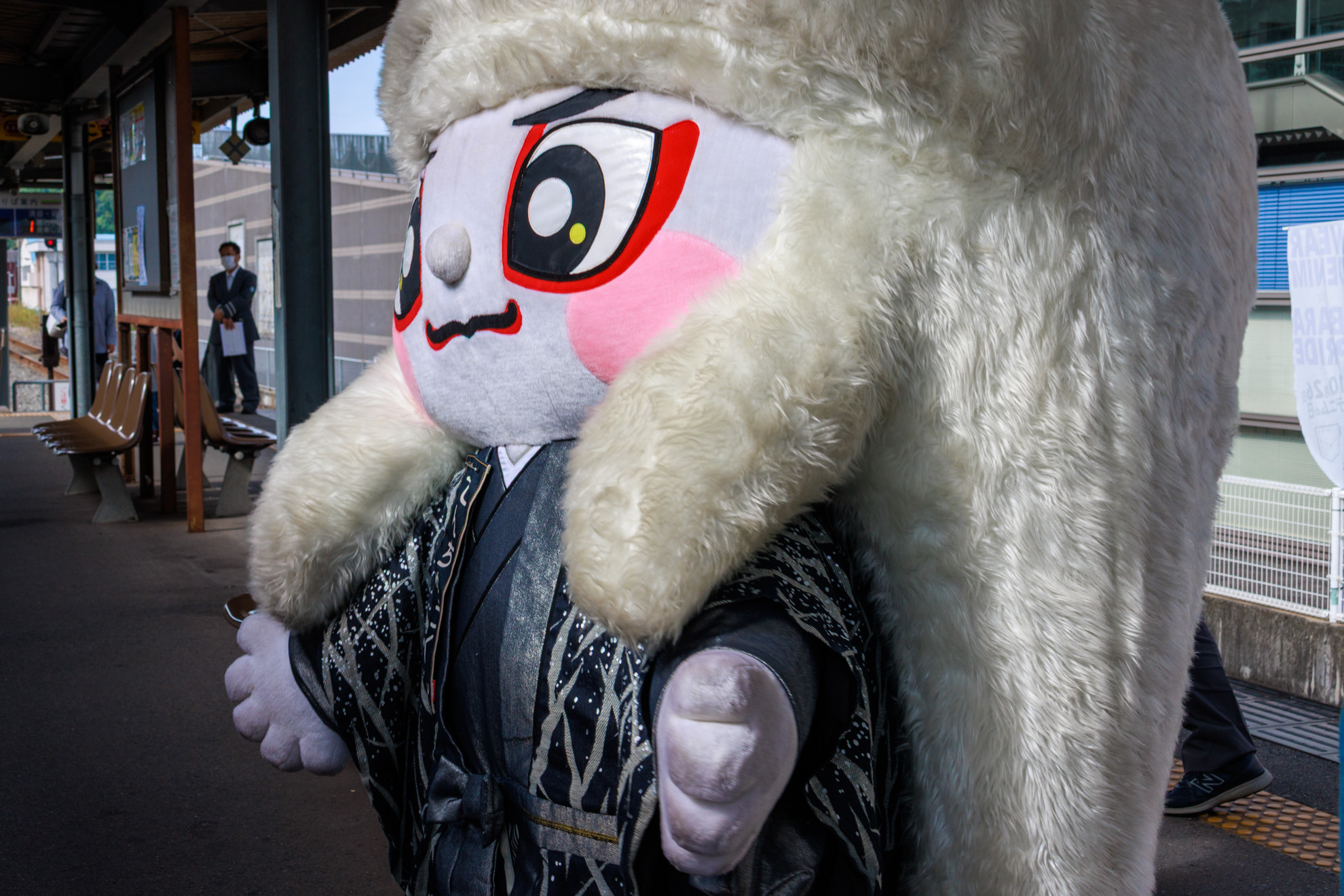 井原市のご当地キャラクター「でんちゅうくん」