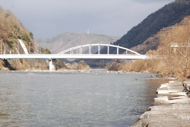 高梁川河川敷（方谷橋方向）