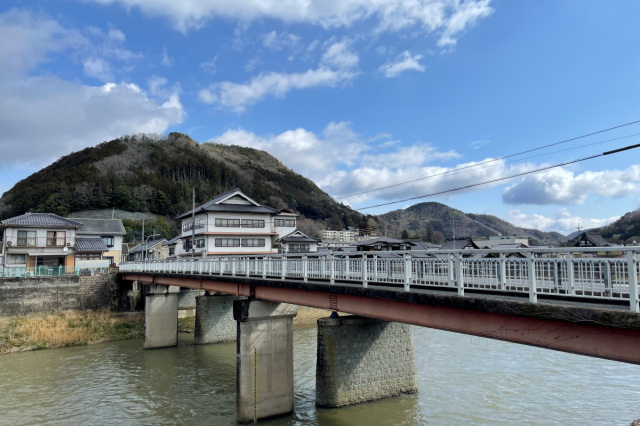 泰平橋（たいへいばし）