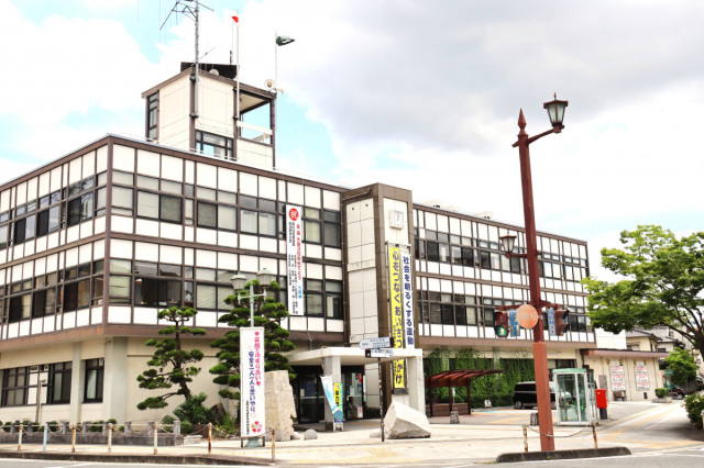笠岡市役所