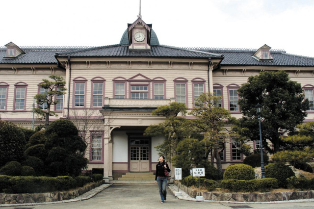 岡山県立津山高等学校