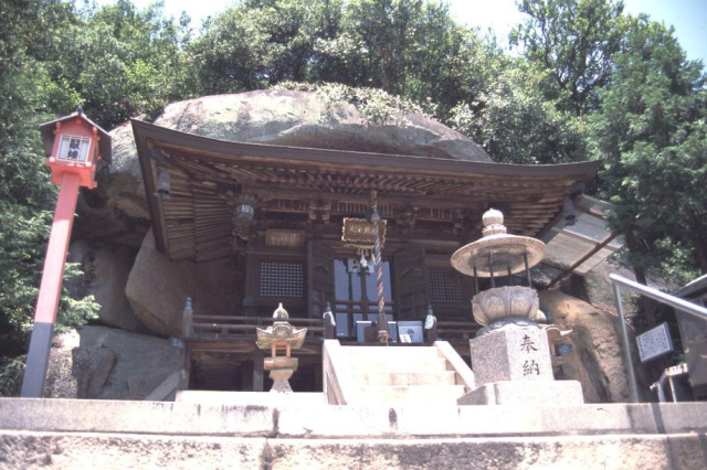 開龍寺と仏舎利塔