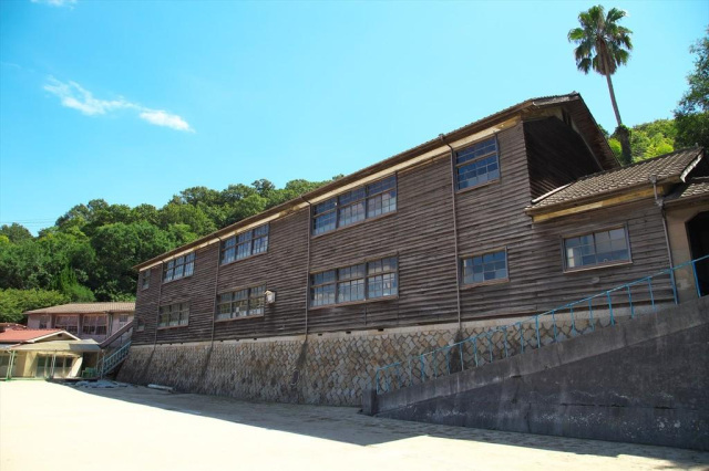 あの映画のロケ地にも。真鍋中学校