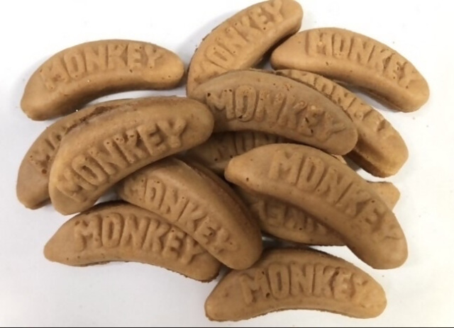 monkey banana castella（福岡製菓所）