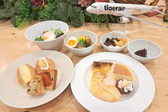 岡山県産白桃を贅沢に使用したスイーツが食べ放題！おかやま晴れの国食堂「桃のスイーツビュッフェ」（7/14～）