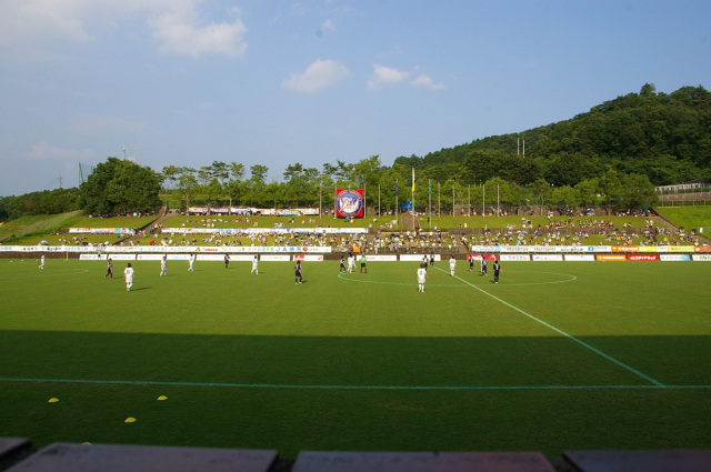 【スポーツに最適な環境】温泉隣接の施設は合宿に便利で、国際大会にも対応可能な大型施設も備わっています。