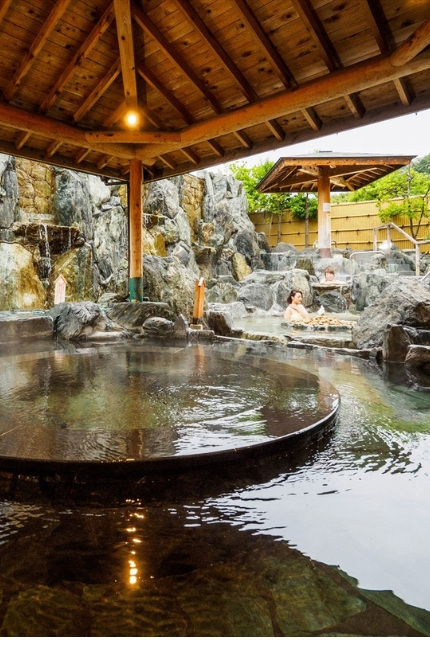 湯郷鷺温泉館