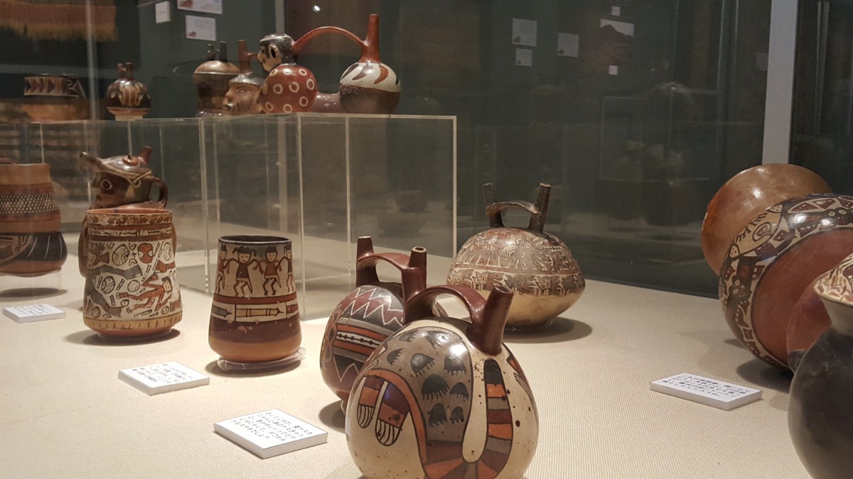 ナスカ土器展示コーナー