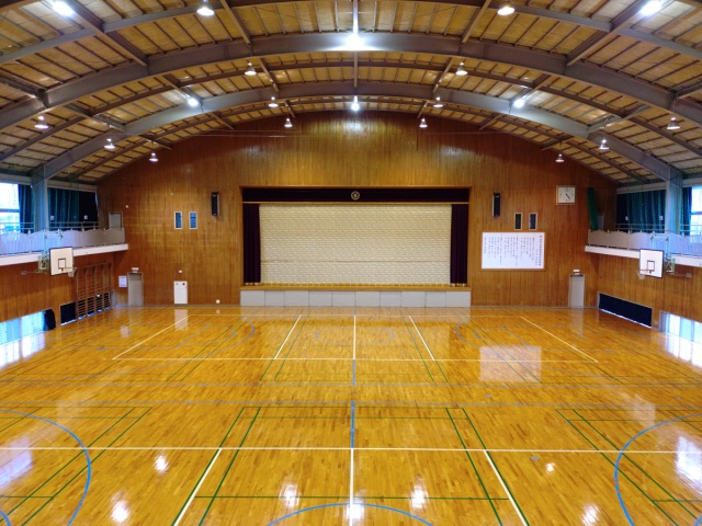 旧久世高校体育館・武道場