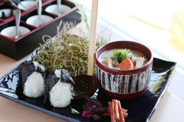 みまさか牛すじ粕汁