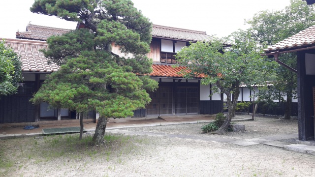 脇本陣木代邸
