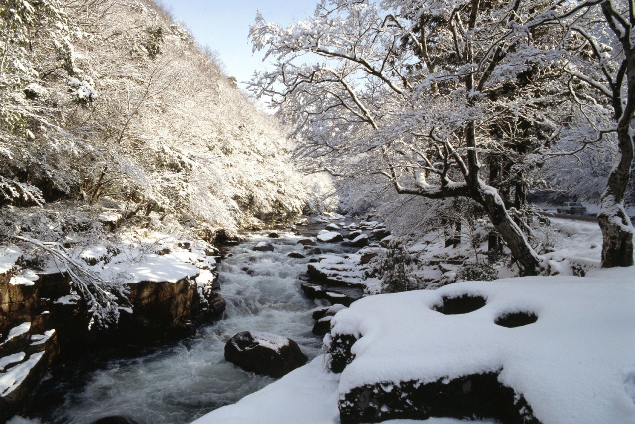 奥津渓（冬）
